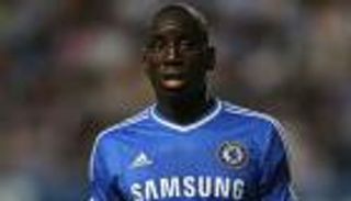 ديمبا با يتبنى حملة لمقاطعة الدوري الإيطالي بسبب العنصرية