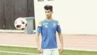 الجزائري لوصيف يظهر لأول مرة في تدريبات أنجيه الفرنسي