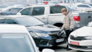 على وقع أزمة اقتصادية طاحنة.. سوق السيارات التركي يواصل الانهيار