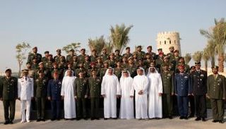 الشيخ محمد بن زايد خلال افتتاح حديقة شهداء حرس الرئاسة