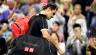 ديميتروف غير المصنف يصدم حلم فيدرر في اللقب الـ21 بالبطولات الكبرى