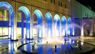 المجمع الثقافي بأبوظبي