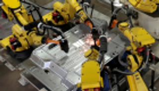 قطاع الخدمات الأمريكي عند أعلى أدنى مستوى في 3 سنوات