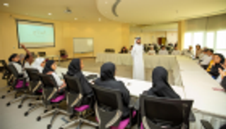 "الشارقة السينمائي" يؤهل 42 طفلاً وشاباً لاقتحام مجال النقد