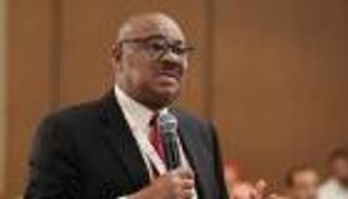 إبراهيم البدوي.. كفاءة أممية تقود اقتصاد السودان