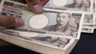 الإسترليني يصعد والين يهبط مع خفوت الإقبال على الملاذات الآمنة