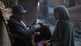 لقطة من فيلم "ورد مسموم"