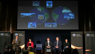 أعضاء من فريق 