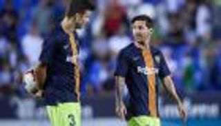 بيكيه: ميسي يمكنه الرحيل عن برشلونة.. ويجب غلق صفحة نيمار