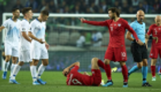 ثنائية سلوفينية تنهي صمود شباك بولندا في تصفيات يورو 2020