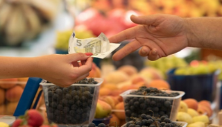 النمساويون الأكثر تمسكا بالدفع النقدي داخل أوروبا