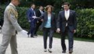 وزير الدفاع الأمريكي: إعلان إيران تقليص التزاماتها بالاتفاق النووي متوقع