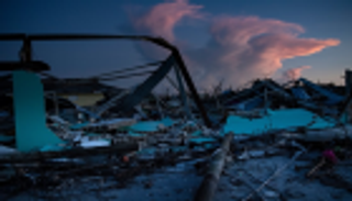 الإعصار دوريان.. غضب الطبيعة في 10 صور