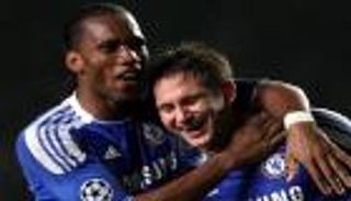 دروجبا يدعم تجربة لامبارد في تشيلسي