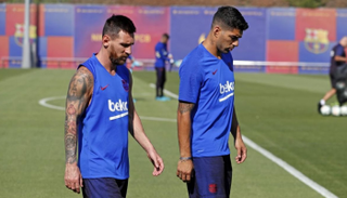 سواريز وميسي