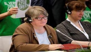 تيريز كوفي وزيرة العمل والمعاشات البريطانية الجديدة - رويترز