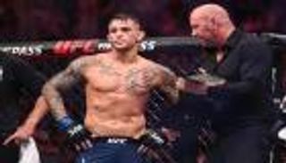 بورييه يبكي بعد خسارته أمام نور محمدوف