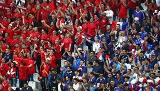 جماهير فرنسا وألبانيا