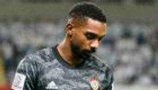 خالد عيسى يعد الجماهير الإماراتية بالعودة للزمن الجميل