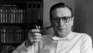 جوروج سيمنون كاتب بلجيكي فرنسي - أرشيفية