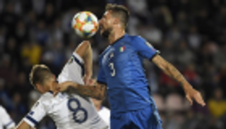 دونادوني يشيد بحماس منتخب إيطاليا تحت قيادة مانشيني