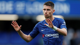 جورجينيو لاعب وسط تشيلسي 