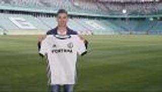 فيديوجراف.. 5 معلومات عن كارليتوس مهاجم الوحدة الجديد