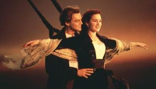 ليوناردو دي كابريو وكيت وينسلت في فيلم 