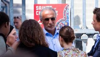 طارق رمضان حفيد مؤسس الإخوان المتهم بجرائم اغتصاب