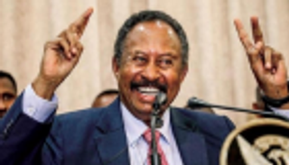 حمدوك من جوبا: نطمح لعلاقات لا يحدها سقف مع جنوب السودان