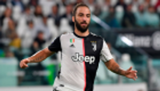 هيجوايين: ابنتي سر تجاهلي قميصي المفضل.. وهكذا تغير رونالدو