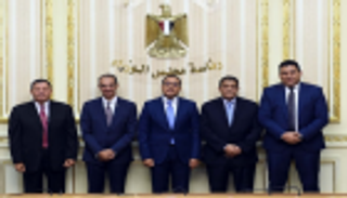 مصر تنشئ شبكة اتصالات بالعاصمة الإدارية بتكلفة 2.4 مليار دولار