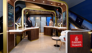 سكاي واردز طيران الإمارات 