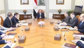 جانب من لقاء السيسي مع مدير عام شركة "روس أتوم" الروسية
