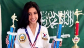 كندة المعاوي.. طفلة سعودية تتربع على عرش التايكوندو