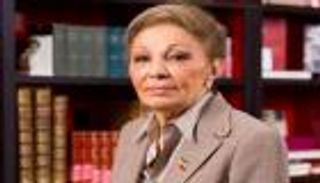 فرح بهلوي بعد وفاة الفتاة الزرقاء: احترق نصف المجتمع الإيراني