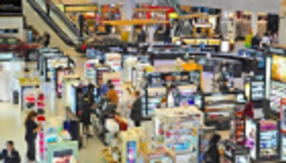 أسعار المستهلكين الأساسية بأمريكا تسجل أكبر زيادة سنوية