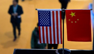  أمريكا تسجل أضخم عجز لميزان المعاملات الجارية