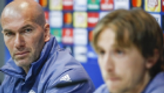 زيدان يثق ببدائل مودريتش لتعويض غيابه في ريال مدريد