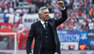 أنشيلوتي يؤكد انتهاء أزمة غرفة ملابس نابولي ويندد بالعنصرية