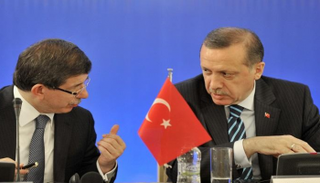 داود أوغلو وأردوغان - أرشيفية