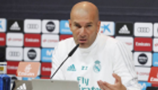 سهام انتقادات زيدان تواصل مهاجمة لاعبي ريال مدريد