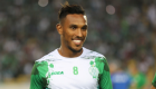 بعد رحيل كوليبالي.. الرجاء المغربي يستعيد سند الورفلي