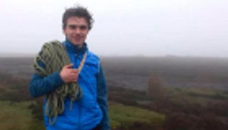 "وجبة برجر قاتلة" تثير جدلا في بريطانيا