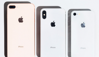 هواتف آيفون 8 و XR و XS