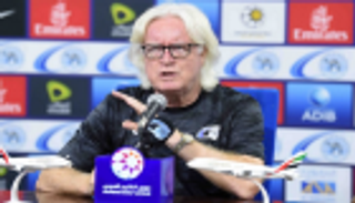 شايفر ينفي وجود فوارق بين بني ياس وأندية الدوري الإماراتي