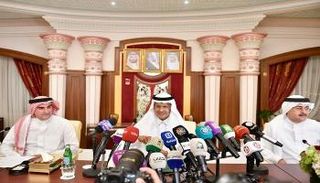 الأمير عبدالعزيز بن سلمان وزير الطاقة السعودي خلال المؤتمر الصحفي