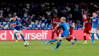 نابولي وليفربول