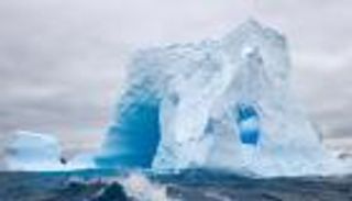 سيناريوهات تتوقع ذوبان أسرع لجليد القطبين