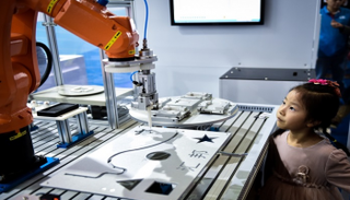 الصين تتصدر قائمة عالم الروبوتات